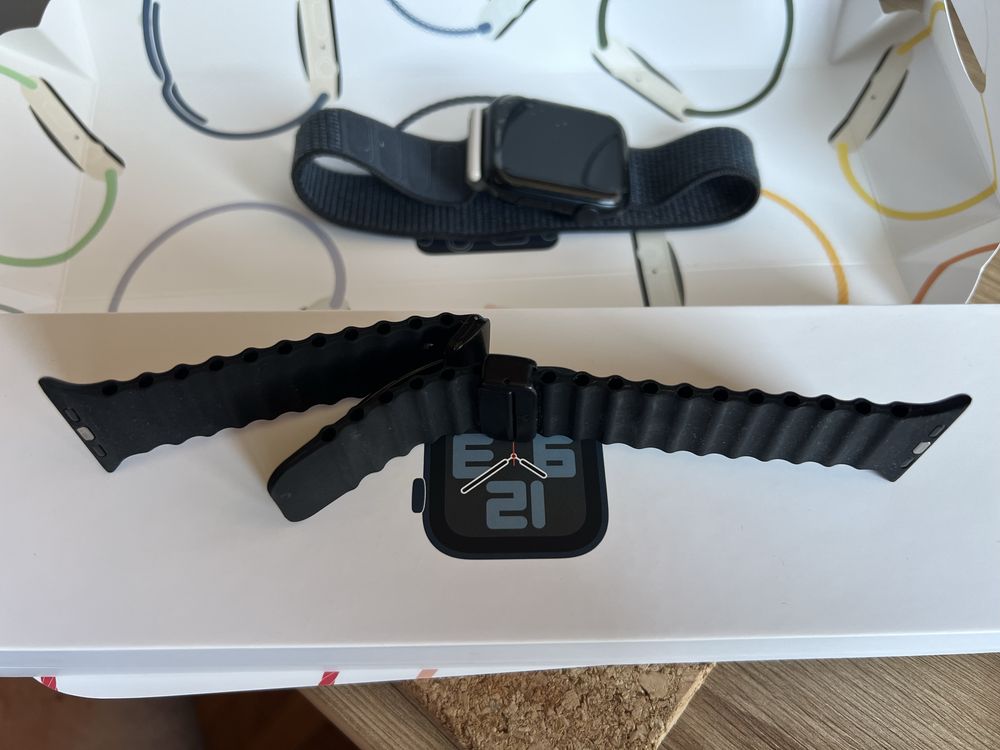 Apple Watch SE 2 - 44mm - gwarancja na ponad rok - kupiony w ME