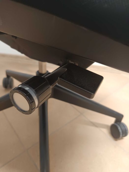 Fotel Biurowy - Please Steelcase