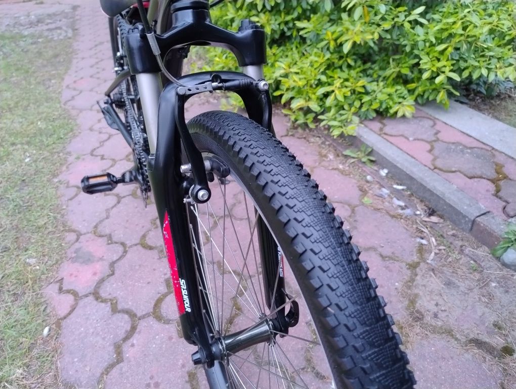 Alu 24" Specialized hotrock z amortyzatorem porządny rower MTB gorski