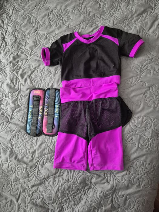 Костюм та грузи для художньої гімнастики