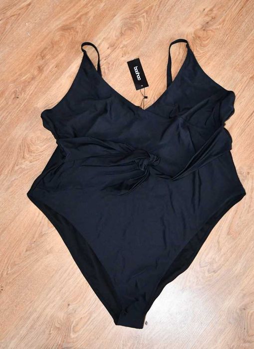 Jednoczęściowy kostium kąpielowy Boohoo 54/56 wiązany pas plus size