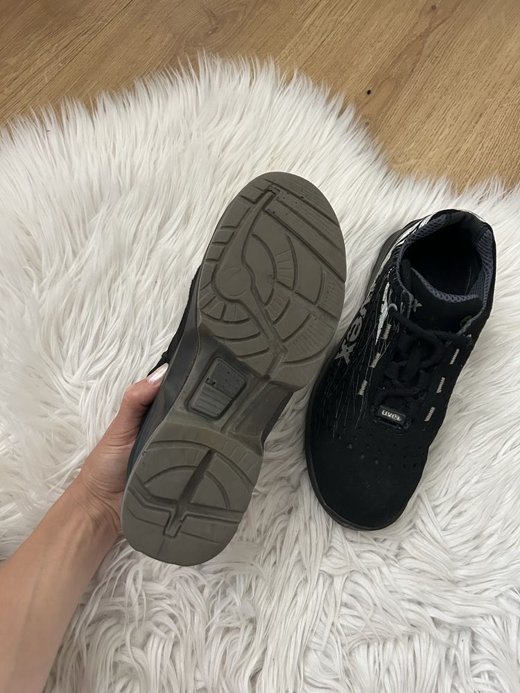 Buty robocze uvex s1 czarne 38