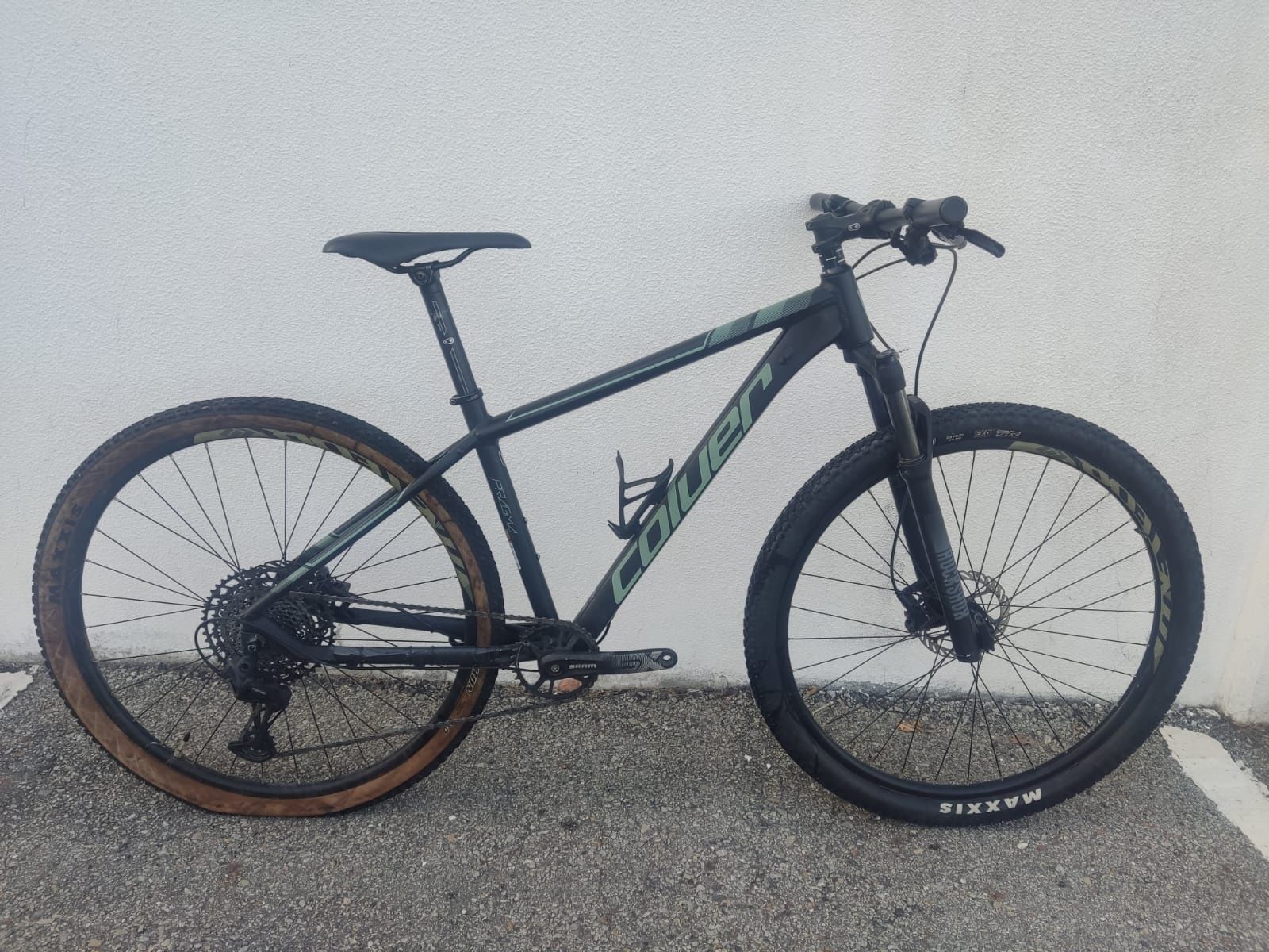 Btt 29 12x1v com rock shox