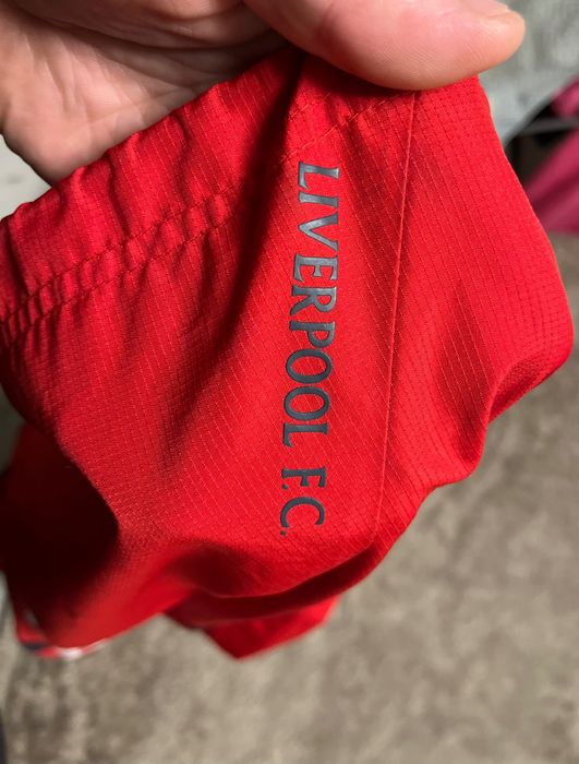 Тренировочная  футбольная куртка  Adidas Liverpool 2009, винтаж