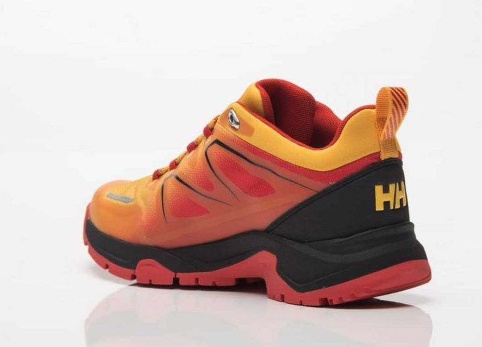 Чоловічі кросівки Helly Hansen.