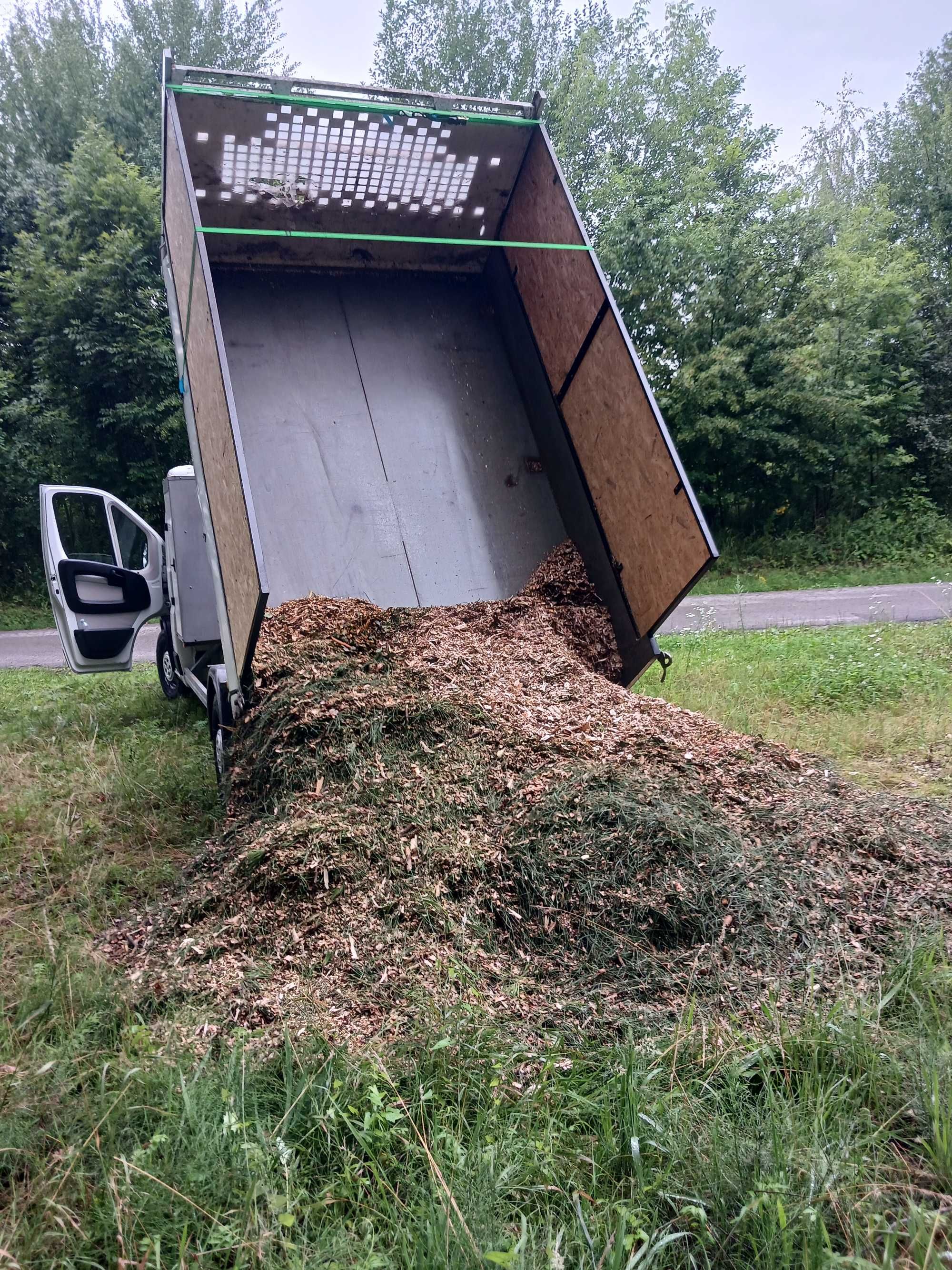 Wynajem Usługi Rębakiem