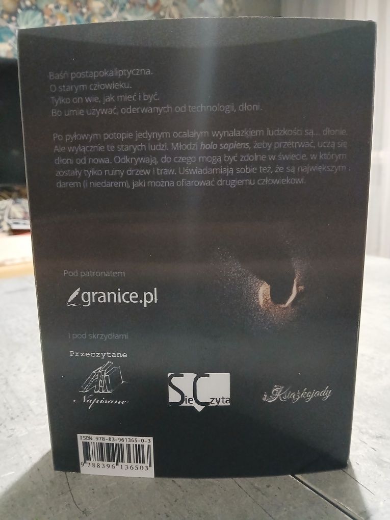 Dotyka... poderwać gęsią skórkę do lotu Autor nieznany książka