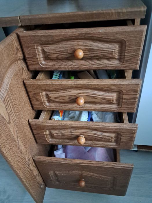 Продаю кухонный гарнитур