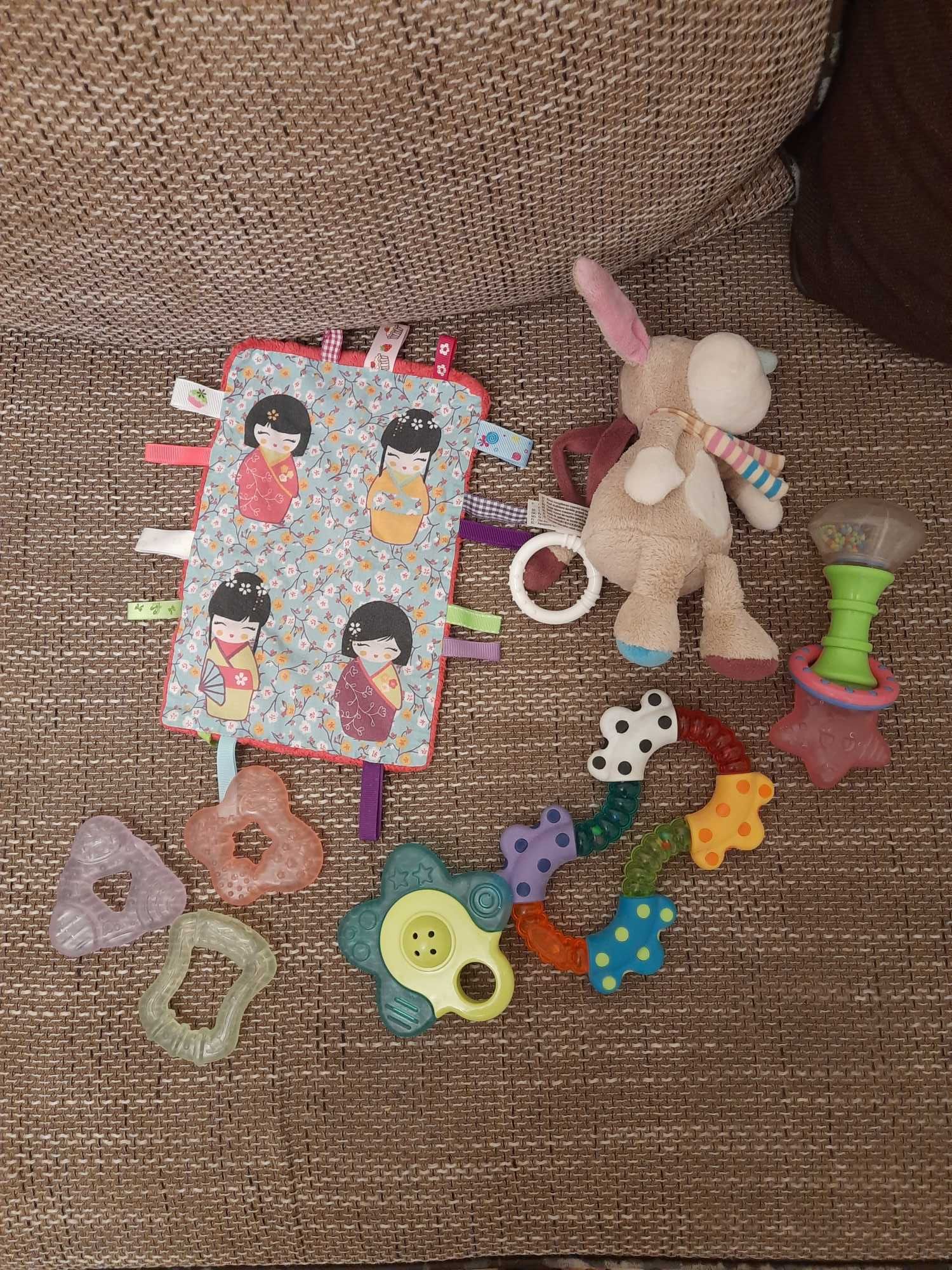 gryzaki zabawki zestaw dla niemowlaka