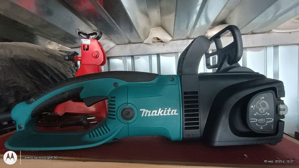 Електропила Makita 4030a