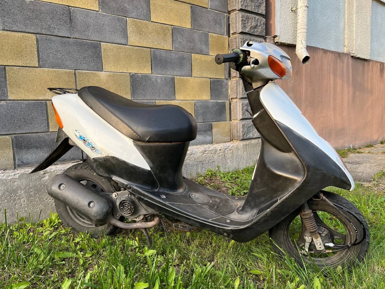 Мопед Сузукі летс 3