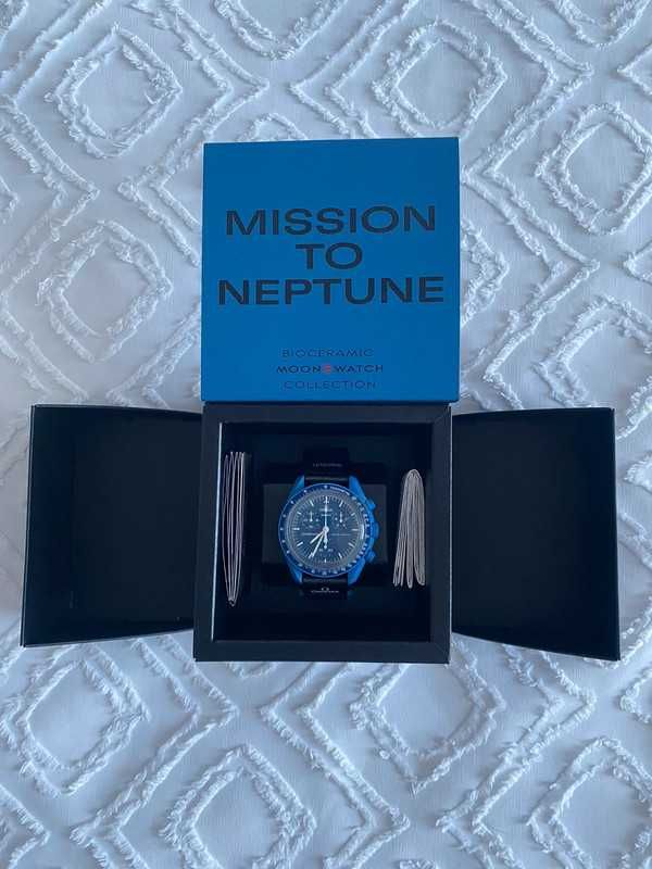 Limitowany Omega x Swatch SO33N100 – Moonswatch Neptun