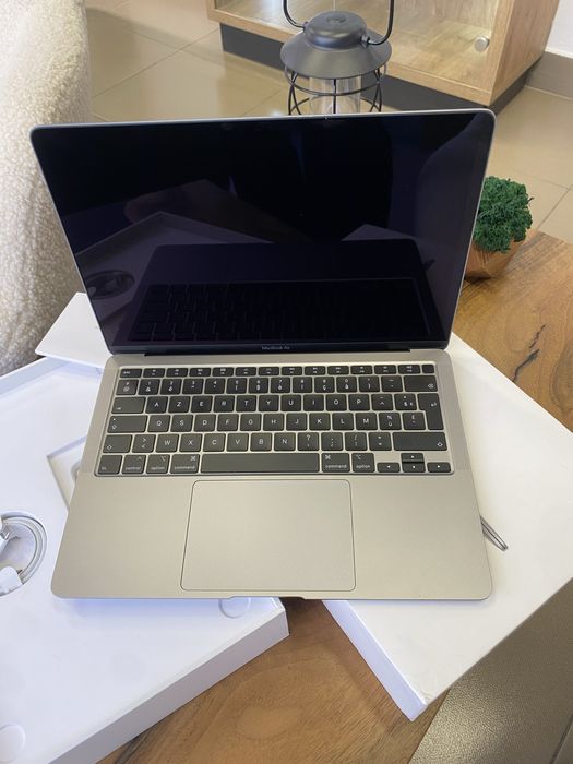Ноутбук Apple MacBook Air 13  i5/8/512 Space Gray(MVH22) 2020
