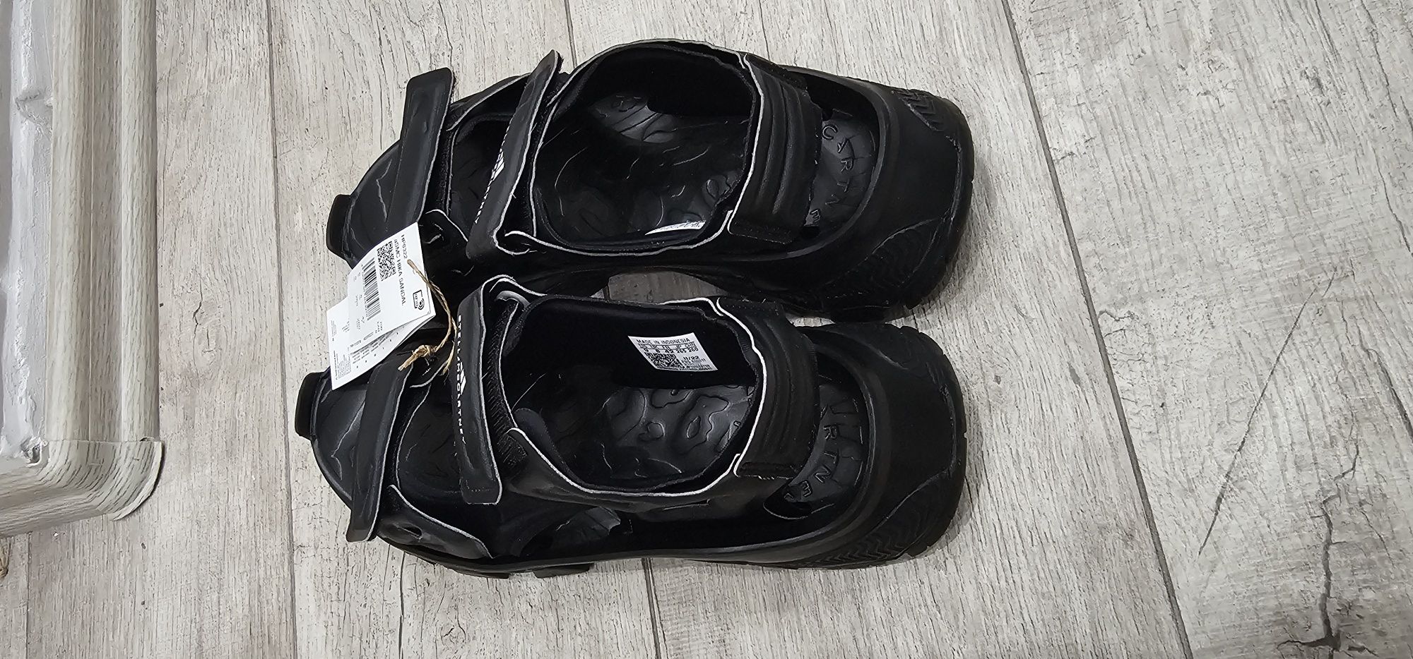 Buty Adidas by Stella McCartney HIKA Outdoor Sandals r.42