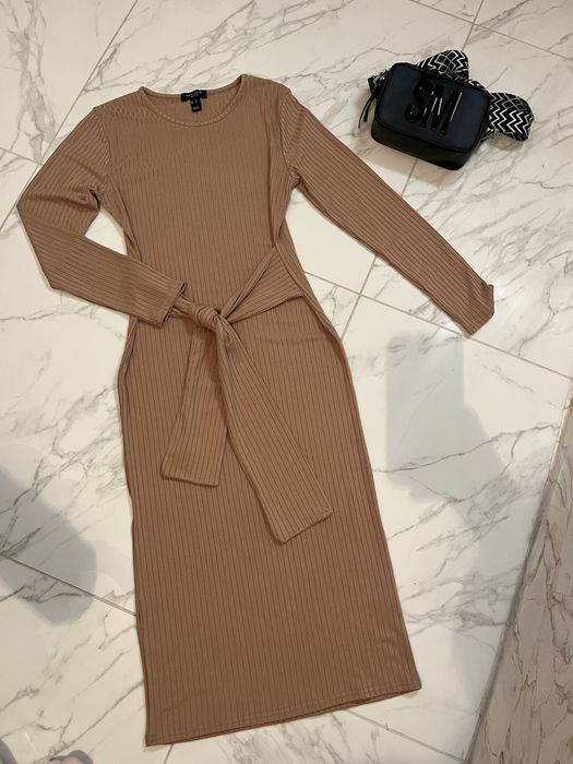 Сукня в рубчик платье миди