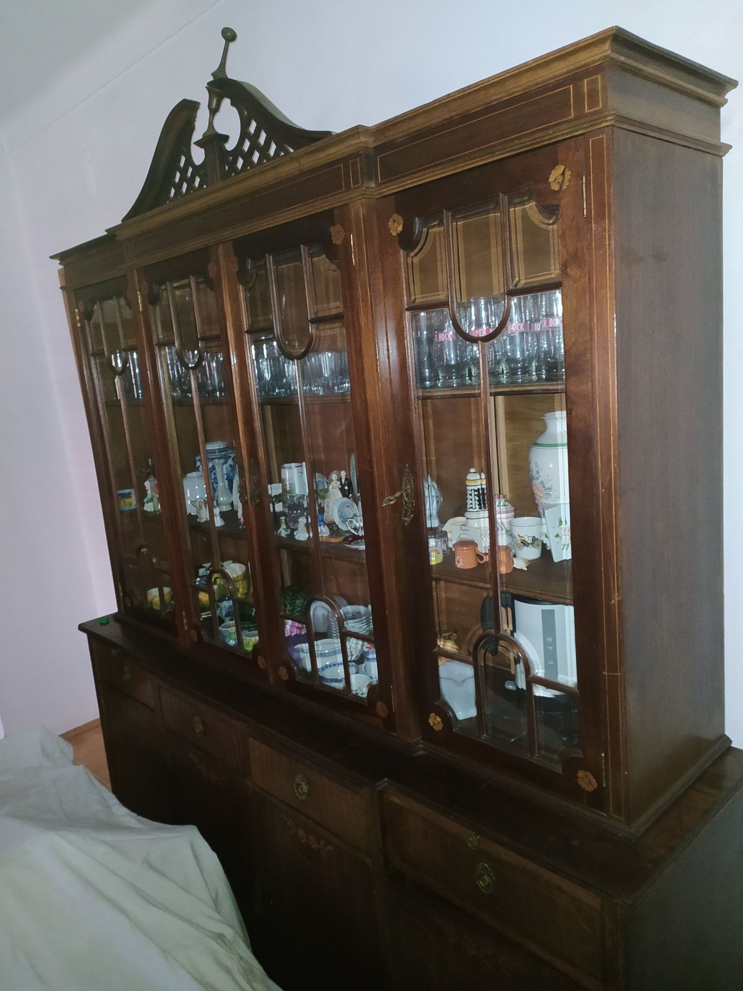 Móvel de sala antigo em óptimo estado