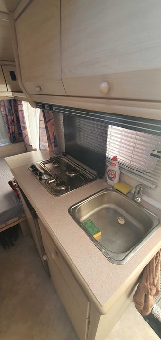 Przyczepa kempingowa CARAVELAIR 1000 DMC
