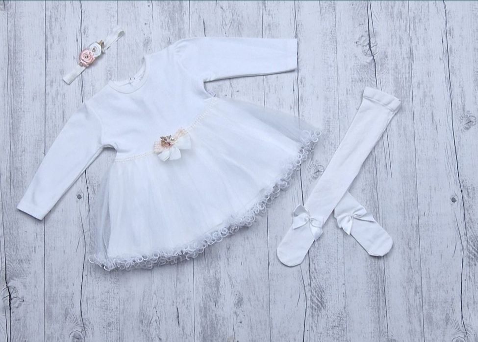 Sukienka do chrztu r 86 bawelniana, biel śmietankowa z tiulem
bawelnia