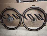 Rodas completas de Gravel (novas)