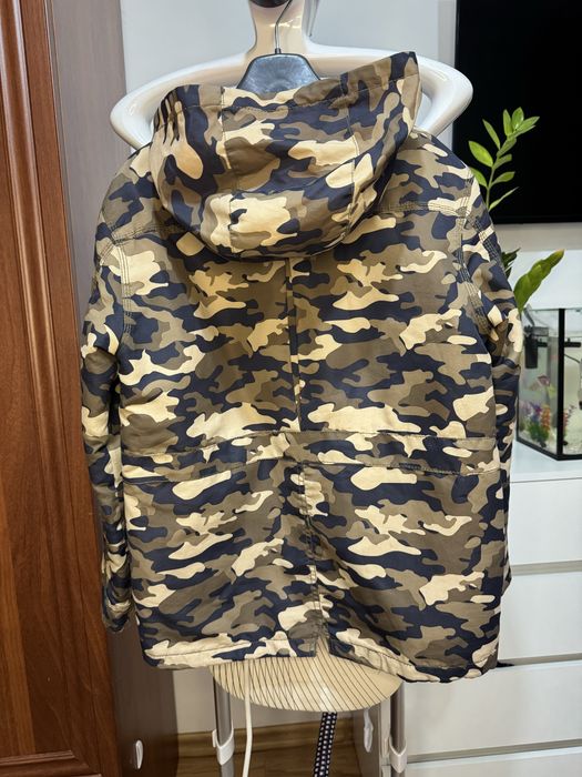 Куртка осінь/весна для хлопчика 9/10 р, ріст 140-147 см