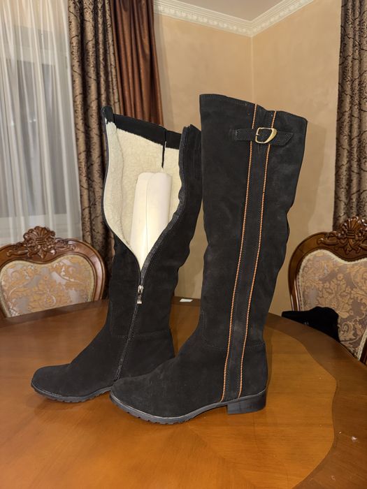 Ботфорти замшені нові