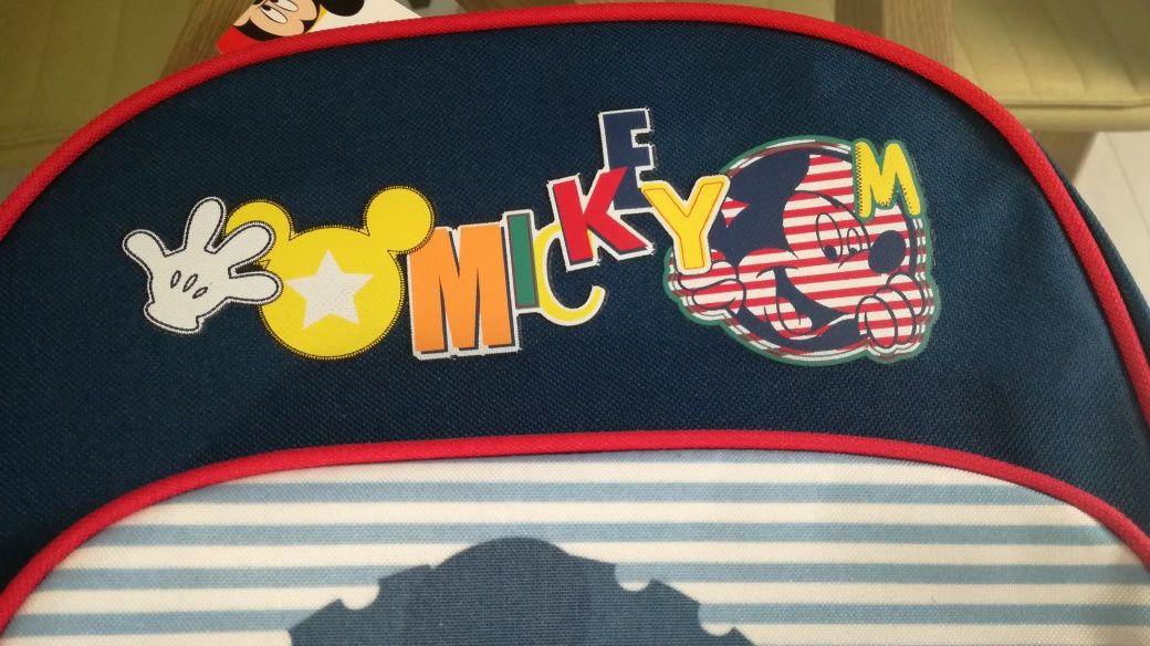 Mochila Nova criança  Mickey Disney