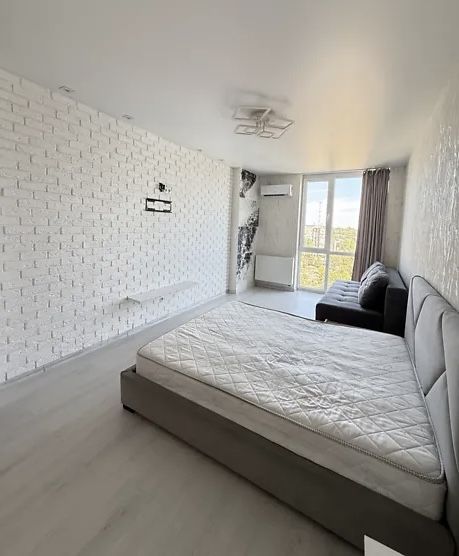 Оренда 1 к квартири ЖК Лісопарковий