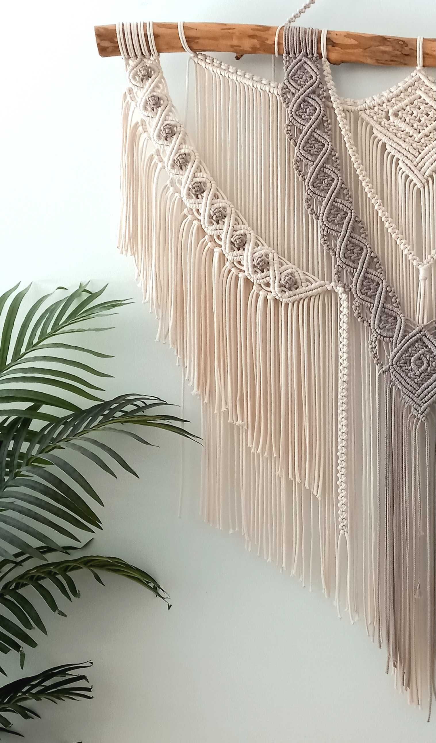 Painel de parede em macramé (Anicha)