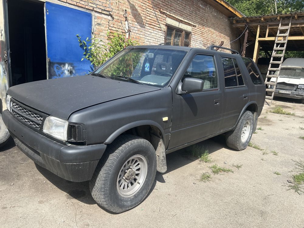 Opel Frontera 2,5