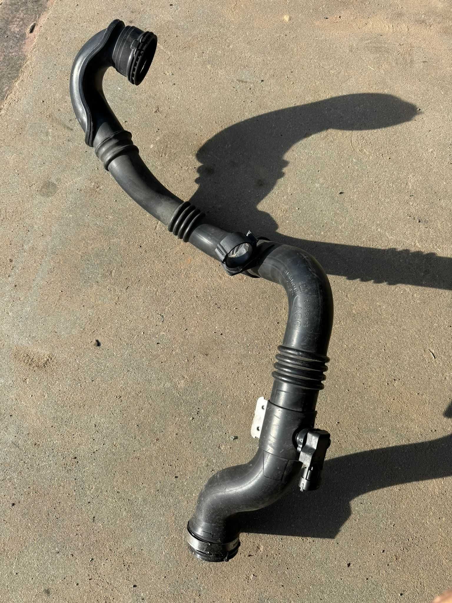 Rura intercoolera Opel Astra J 1.4 turbo automat