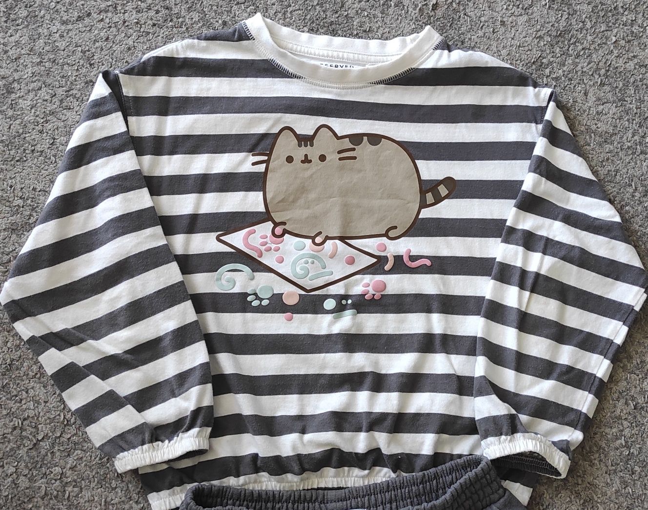 Pusheen Reserved rozmiar 128 spodnie i bluzka