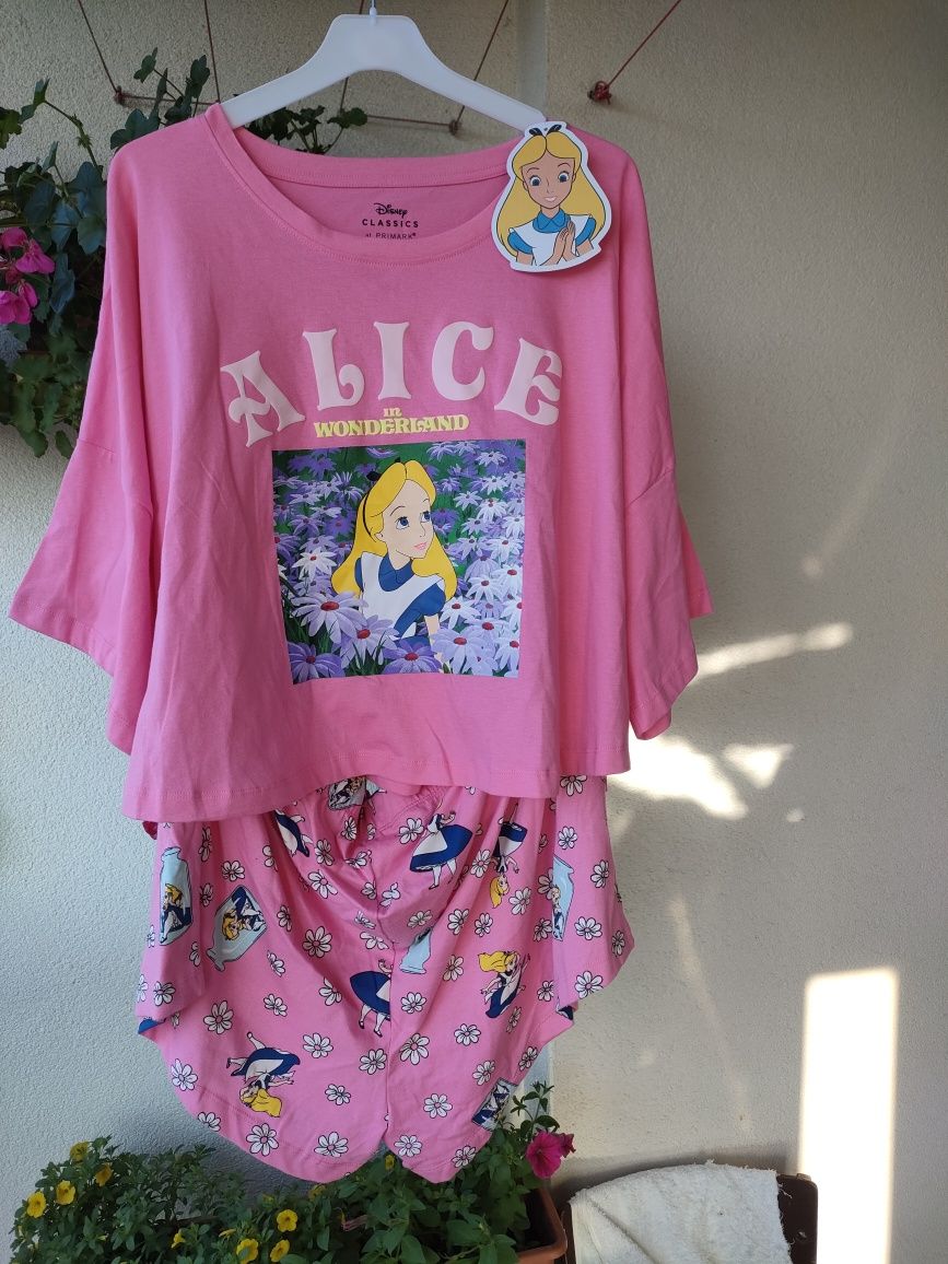 Piżama damska firmy Disney z Alicja w krainie czarów XL/XXL46-48