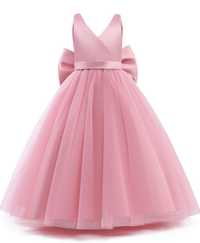 Piękna balowa sukienka dla dziewczynki