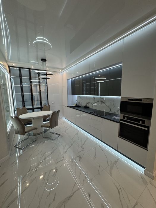 ЖК «Французский квартал 2» 3 этаж, ул. Джона Маккейна, Лыбедская