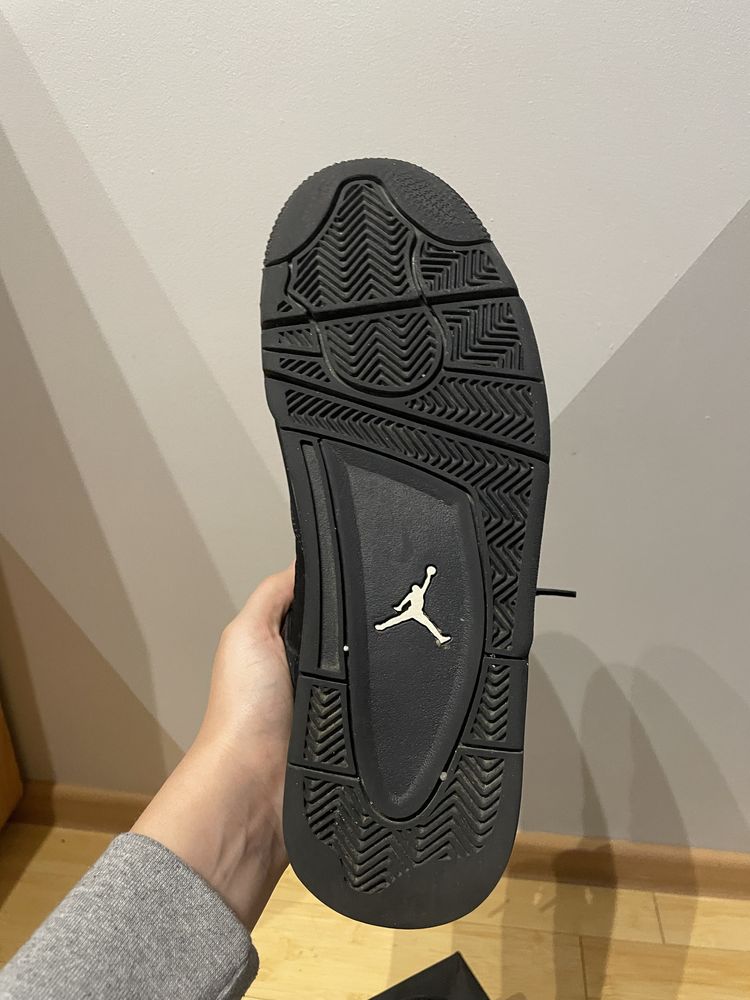 Jordan 4 blac cat