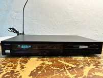 Tuner radiowy Denon TU-747
