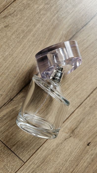 Butelka po perfumach Hugo Boss Femme