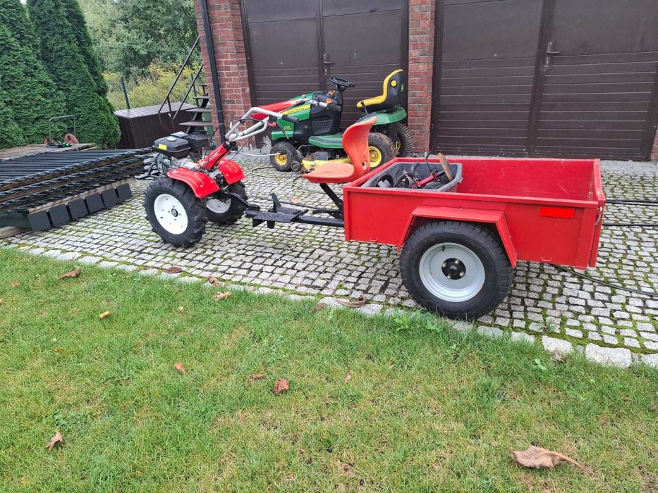 Traktorek dzik, glebogryzarka