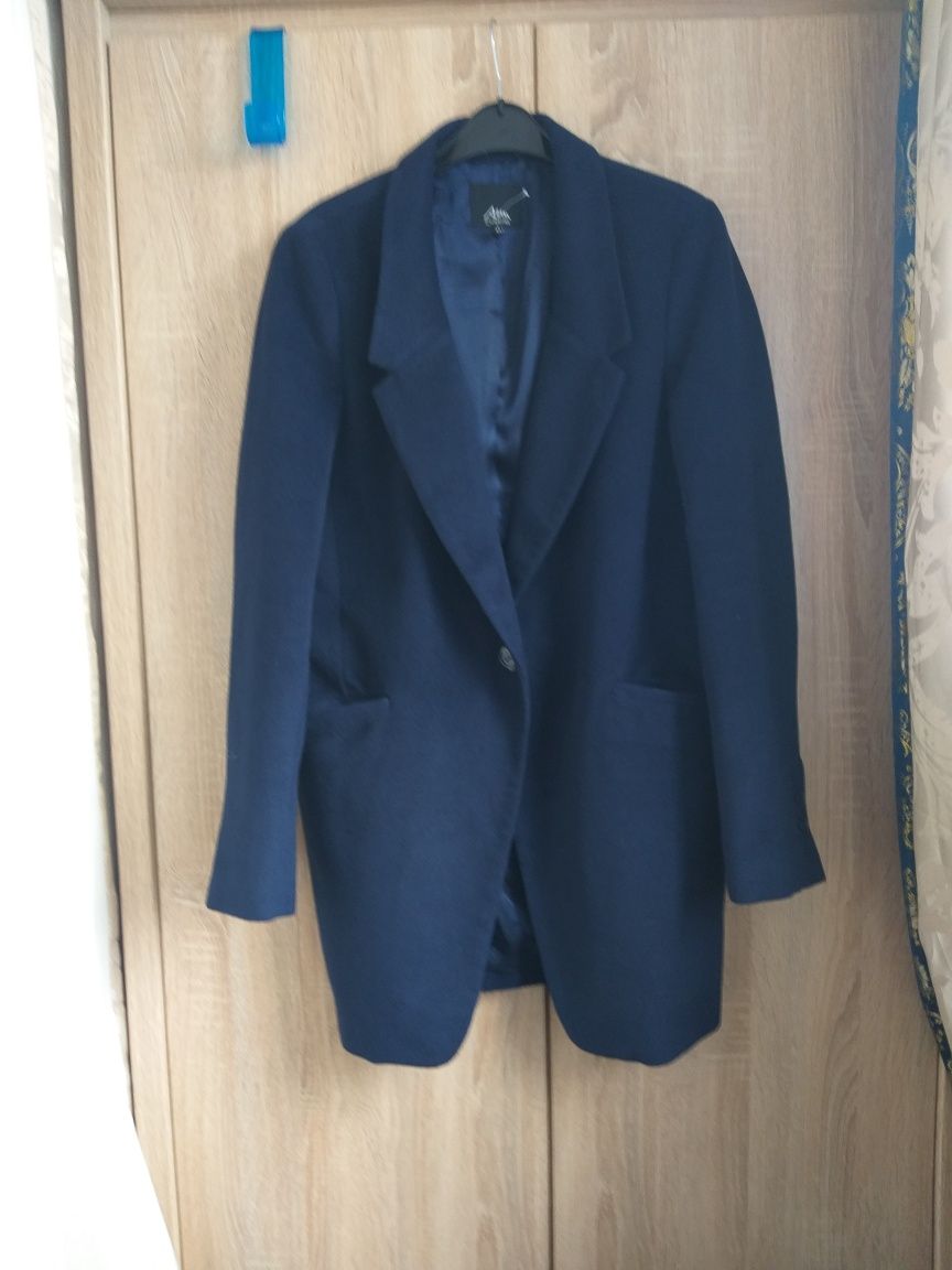 Пиджак стильный 44-46 размер