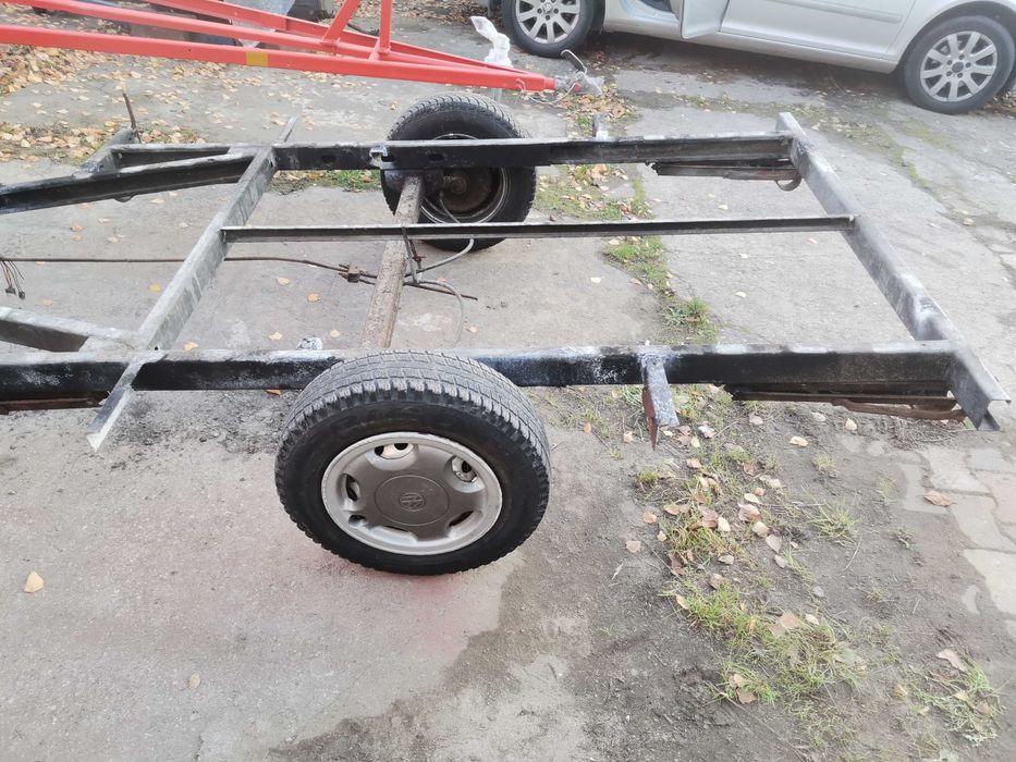 Orginalne podwozie przyczepki niewiadow z hamulcem najazdowym, 1500