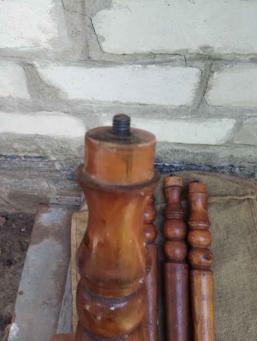 Меблеві ніжки дерево