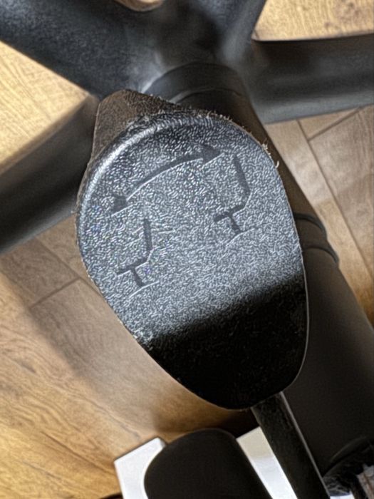 Nowy Styl Mastet Fotel obrotowy biurowy teleskopowy