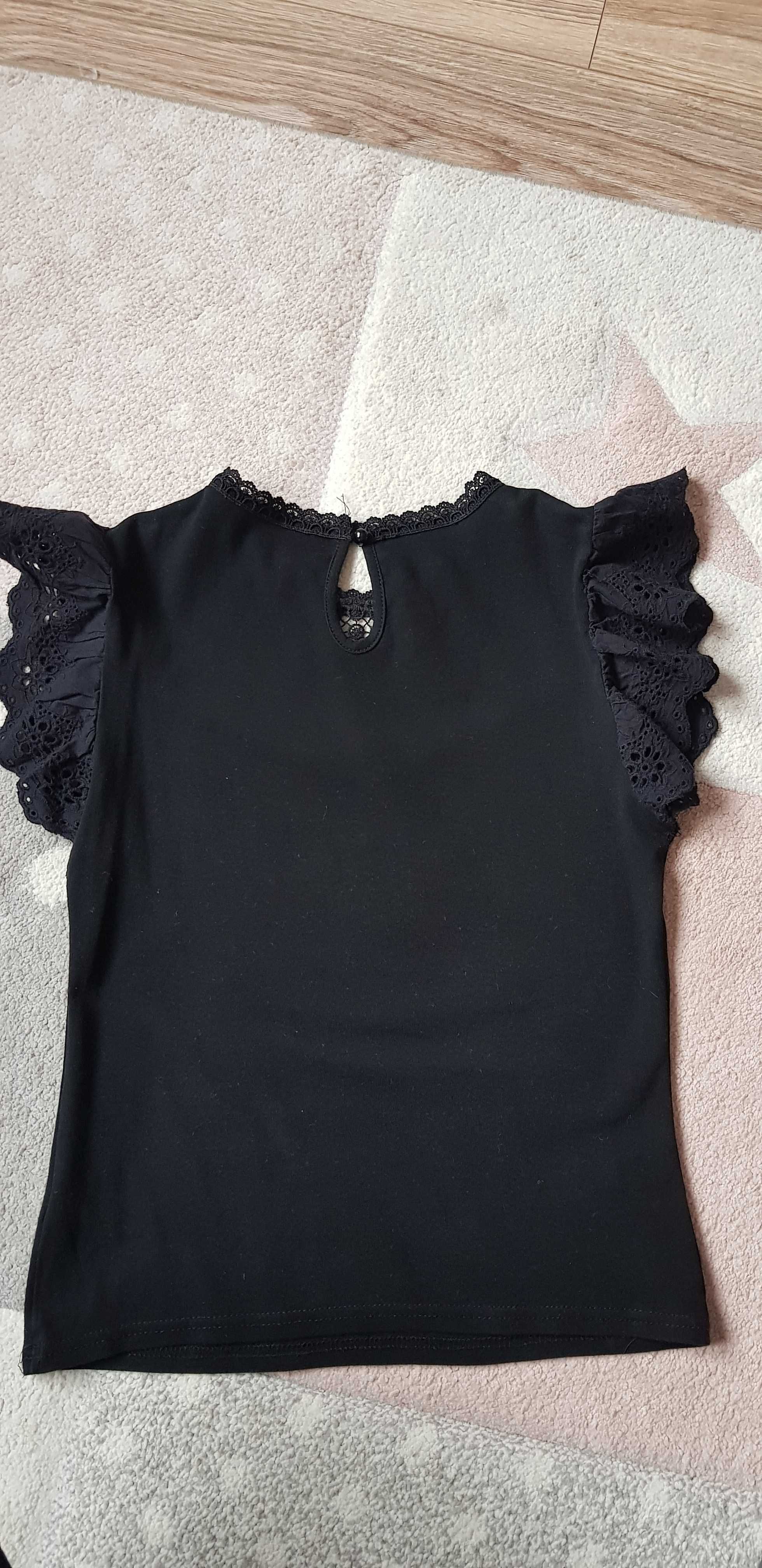 Czarna letnia bluzka damska z falbanami ażurowa r. 36 S