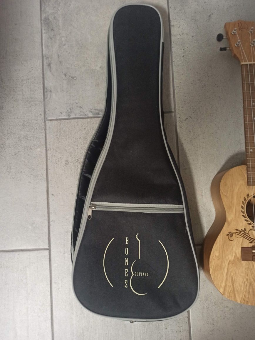 Ukulele concerto bones