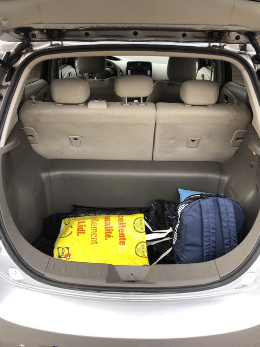 Продам Nissan Leaf 2013