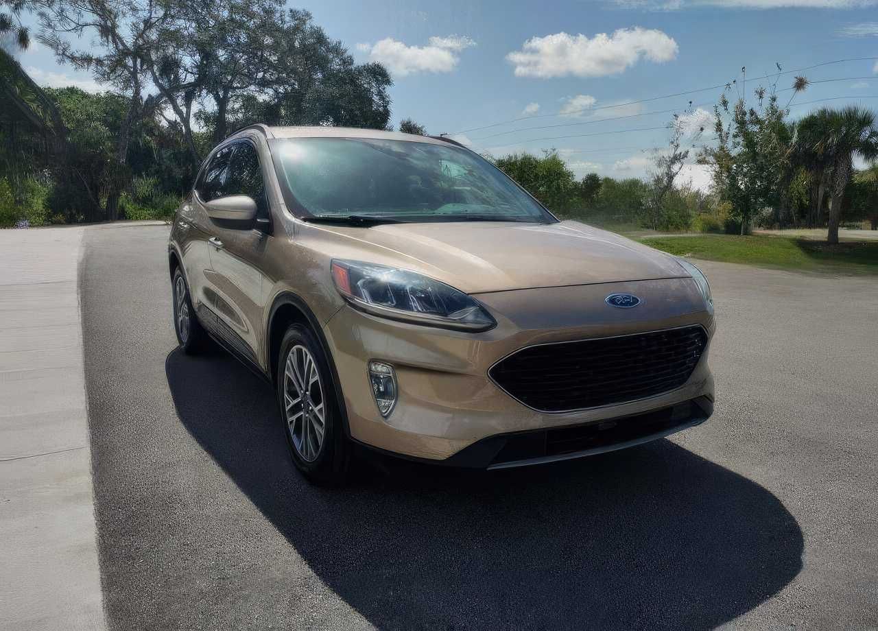 2020 Ford Escape SEL