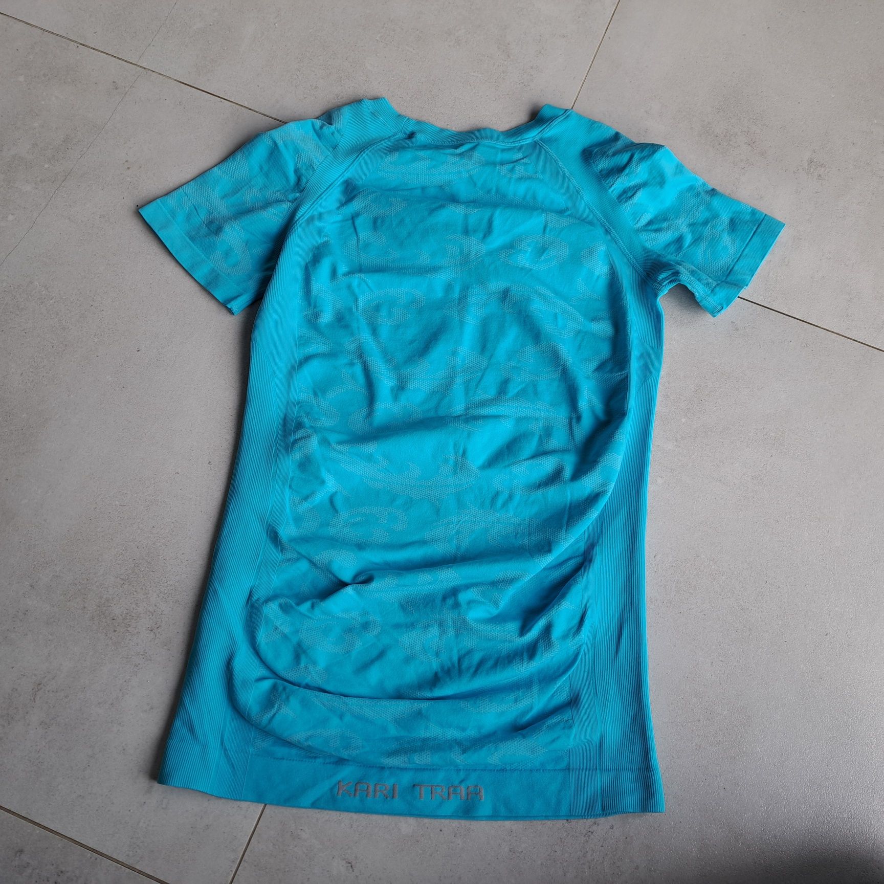 Koszulka t-shirt treningowy termoaktywny Kari Traa Capri funkcyjna