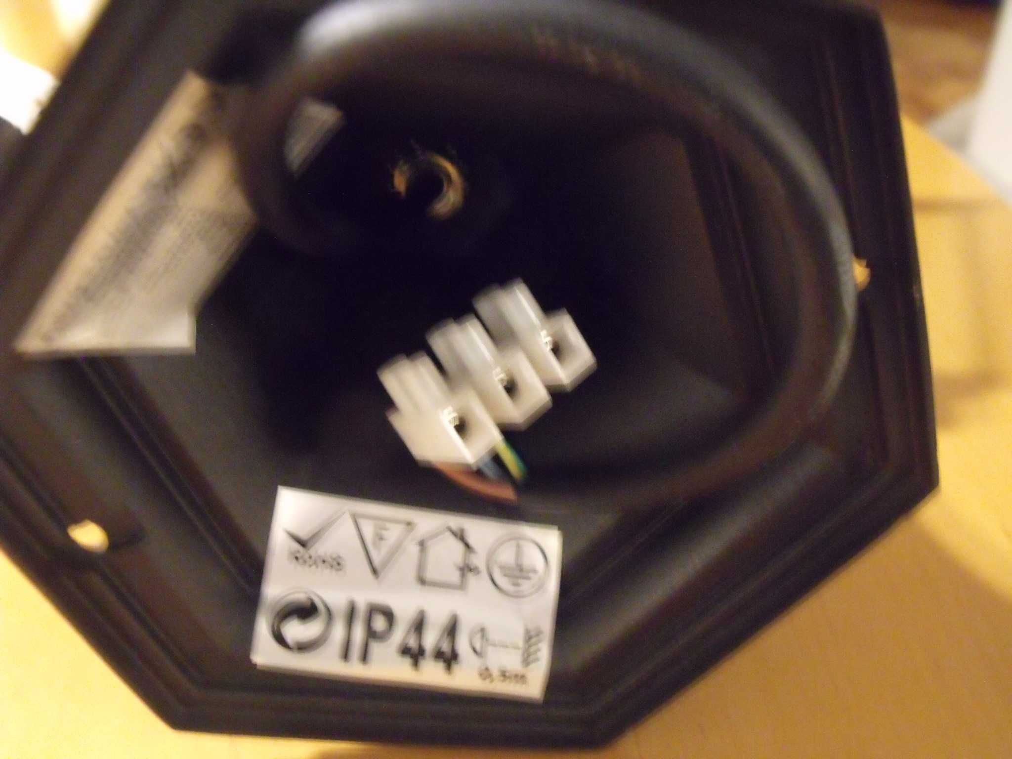lampa ogrodowa zewnętrzna latarenka
