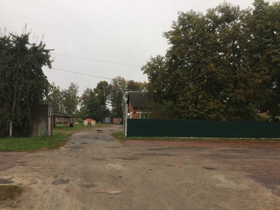 Продам виробництв. складську базу + 1,167 га земля м Корюківка