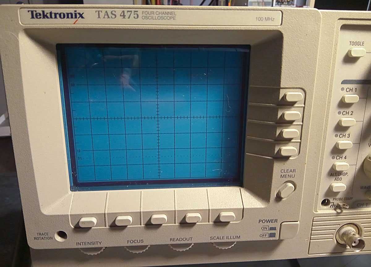 4-х какнальный осциллограф Tektronix TAS-475 100 MHz